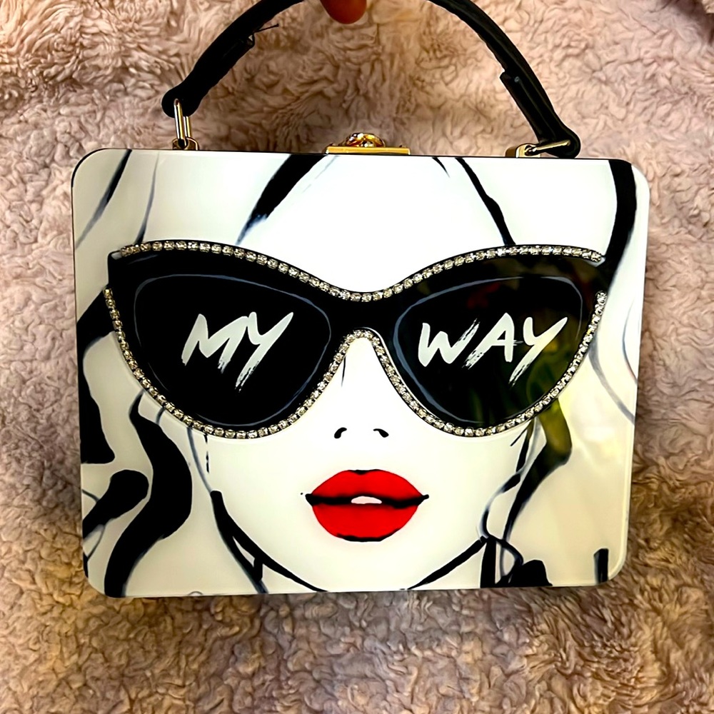 Beautiful fashion handbag.